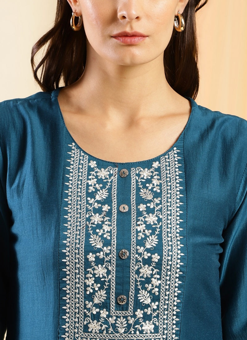 Teal Cotton Embroidered Short Kurti-2