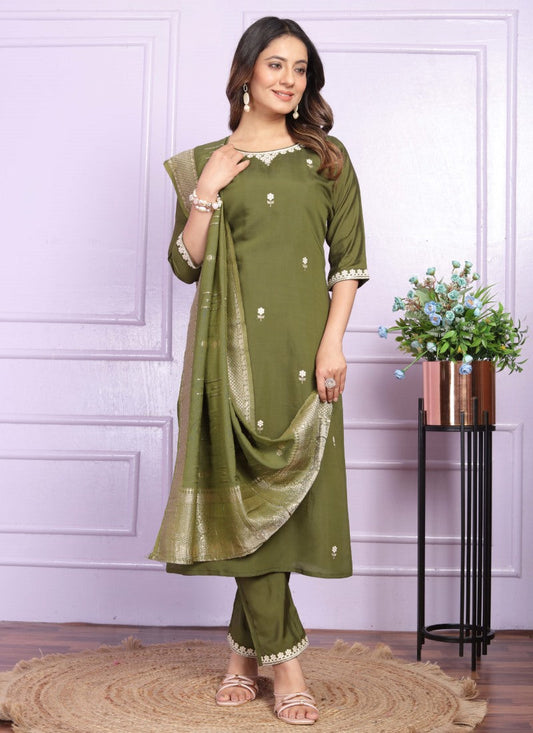 Green Silk Salwar Suit With Embroidery Work