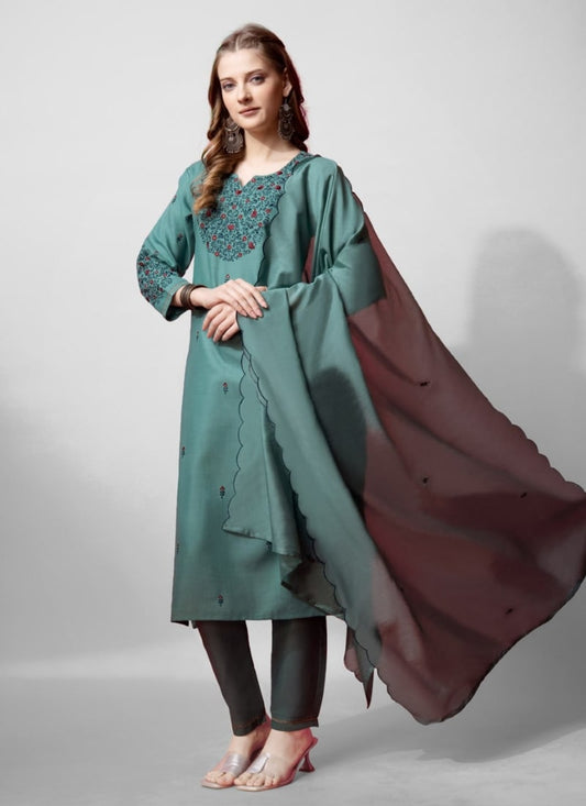 Green Cotton Salwar Suit With Embroidery Work