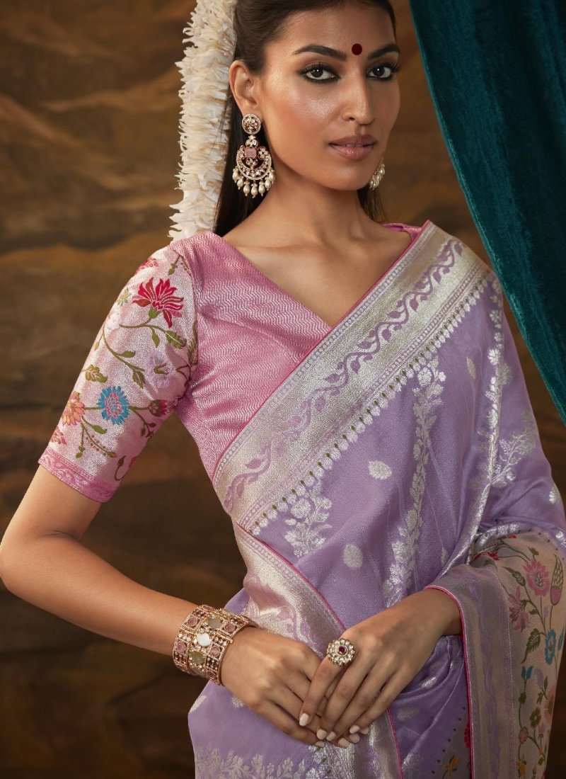 Light Purple Banarasi Silk Paithani Saree With Resham Work-2