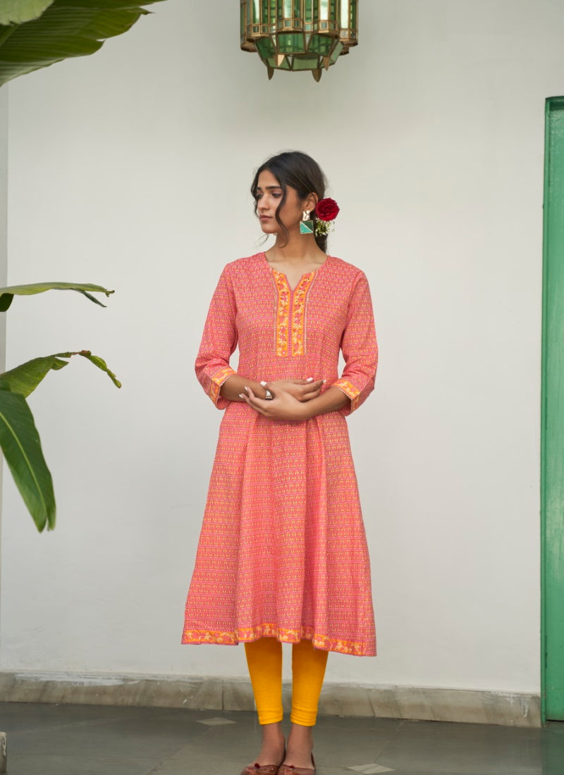 Pink Cotton Printed Kurti