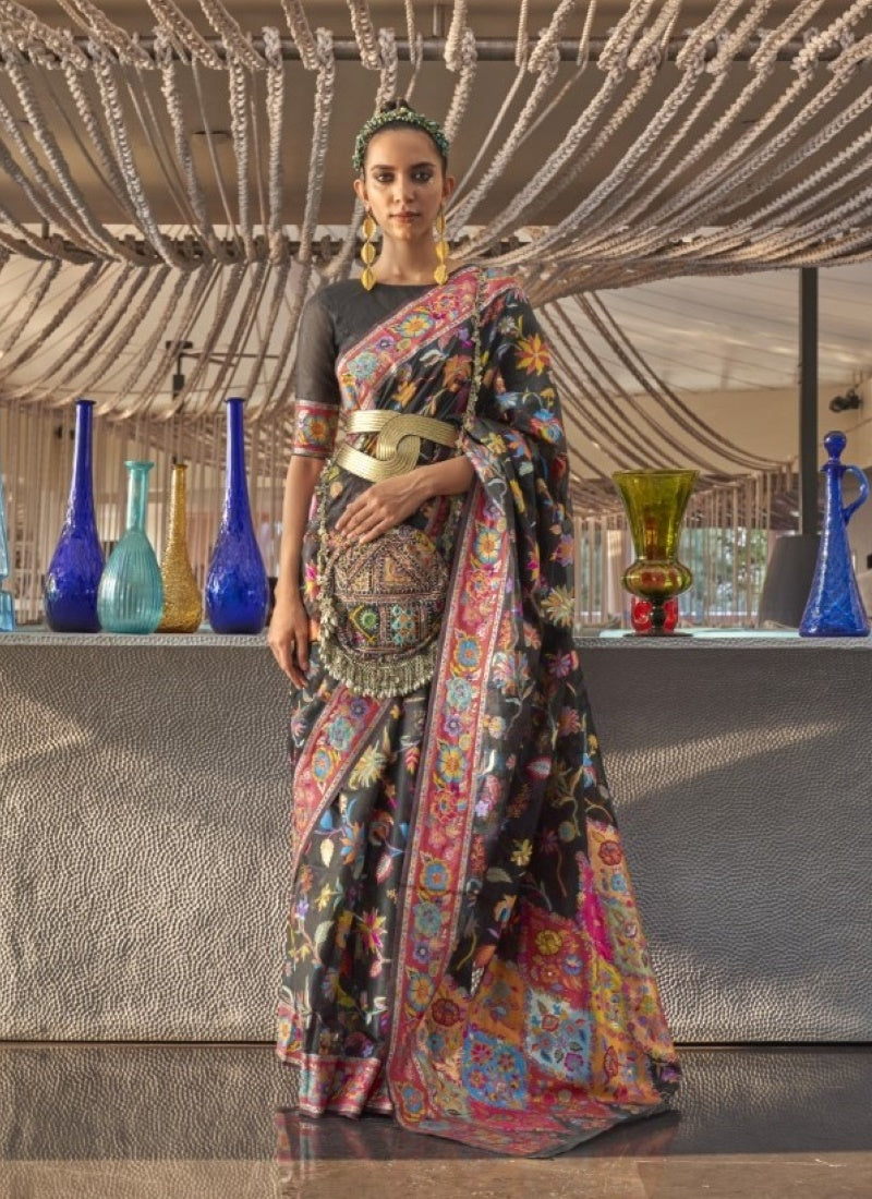 Black Silk Floral Handloom Weav Saree