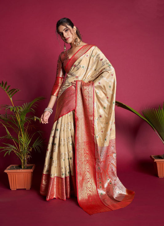 Beige Kanjivaram Silk Saree With Contrast Border