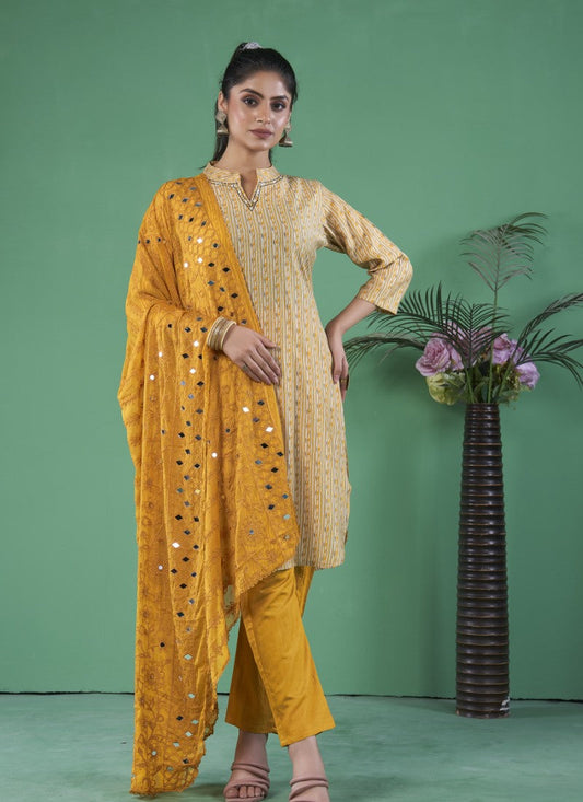 Yellow Cotton Women Kurta Pant With Dupatta