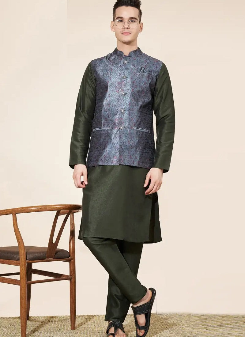 Green Silk Kurta Pajama With Koti