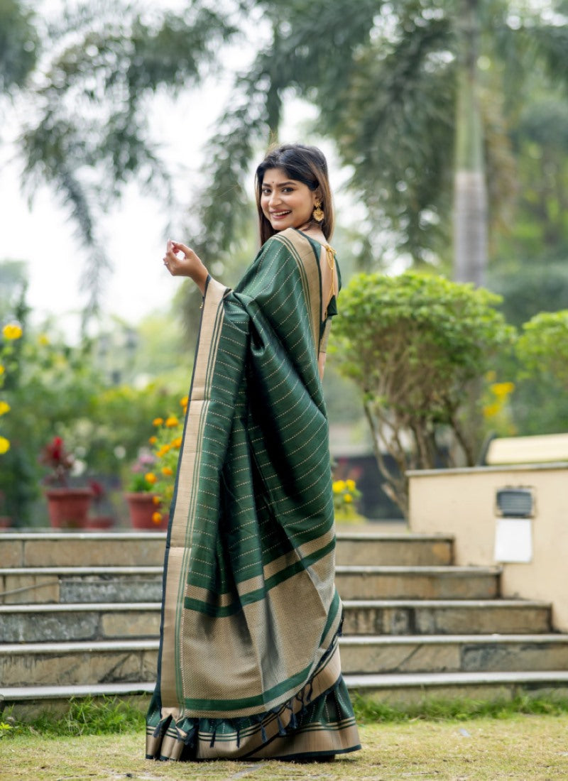 Green Silk Saree With ZARI WOVEN BORDER AND PALLU WITH ZARI WOVEN LINING