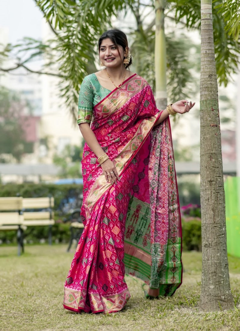 Magenta Banarasi Silk Saree With Resham Work