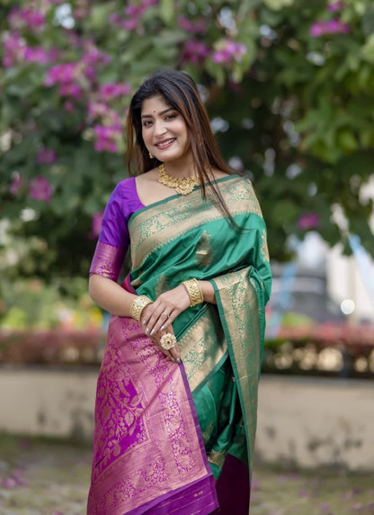 Green Banarasi Silk Saree With Resham Work