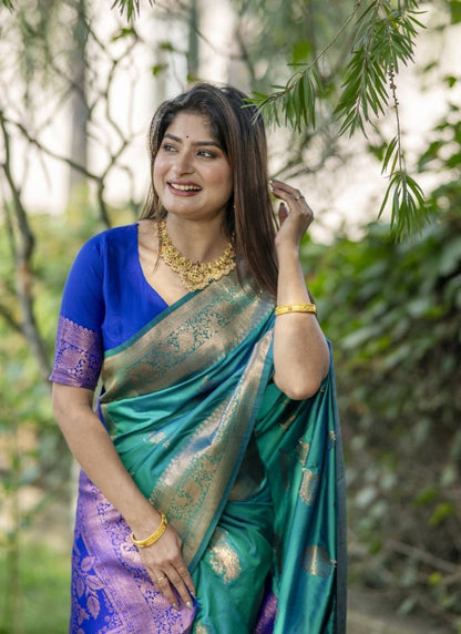 Green Banarasi Silk Saree With Resham Work